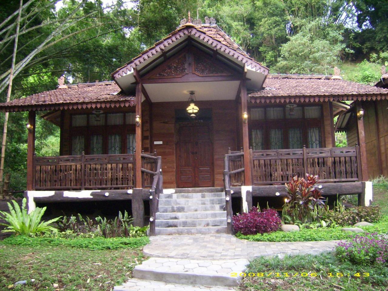 Green Valley Resort Bandungan Luaran gambar